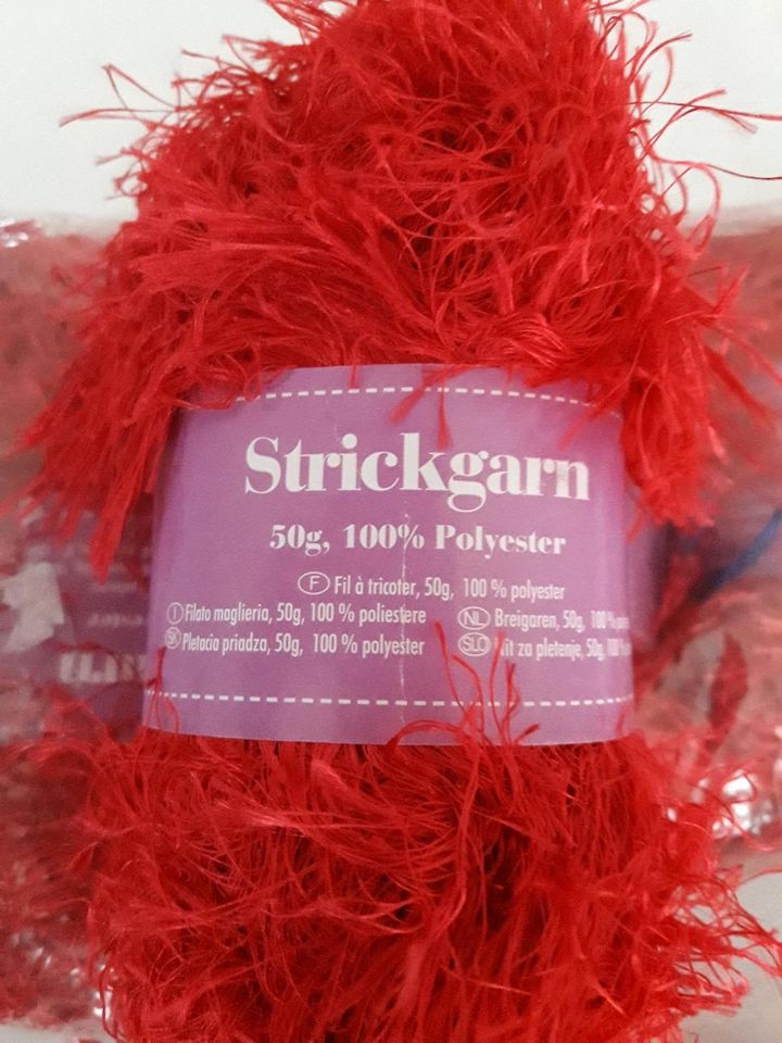 Strickgarn 9 mal 50 G inkls Rundstricknadel in Ranstadt