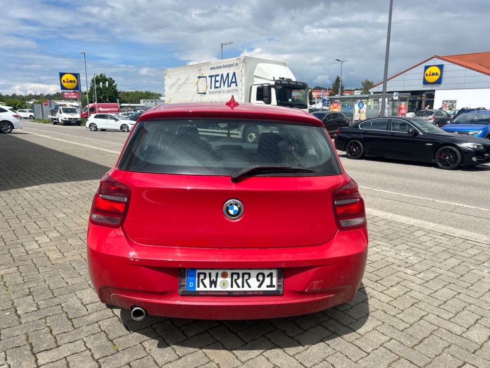 BMW 114d #Shz #Tüv #Klima #S-Heft #Service Neu in Bad Dürrheim