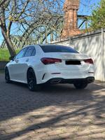 Mercedes-Benz 180D Lim.*AMG LINE*LED*WIDESCREEN*MBUX*R-KAM* Hessen - Ginsheim-Gustavsburg Vorschau