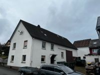 Einfamilienhaus mit Potential in Breitscheid, 2x Scheune & Garage Hessen - Breitscheid Vorschau