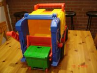 Kinder Müllabfuhr/LKWMüllwagen/Sandkastenfahrzeug/Kinderspielauto Kreis Pinneberg - Ellerbek Vorschau