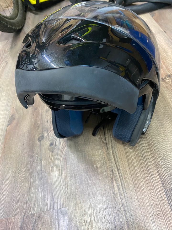 Motorrad Helm klappbar Größe M in Liebenau