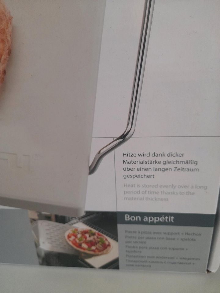 Pizzastein mit Gestell & Wiegemesser - DARIOSO in Röbel