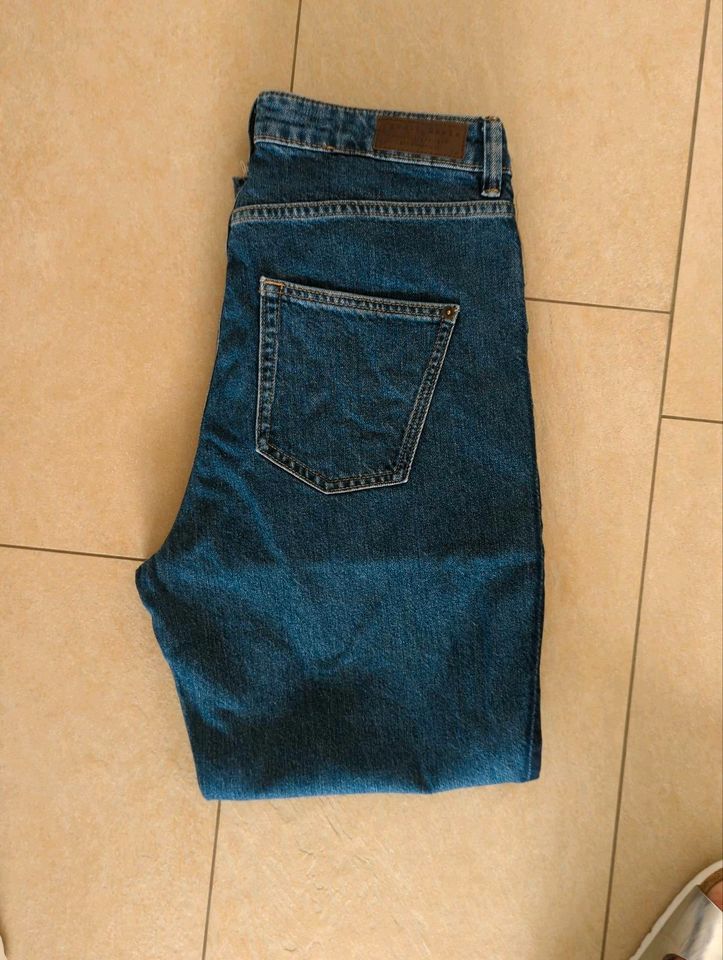 Neue Esprit Jeans Größe 28 Länge 27 in Essenbach