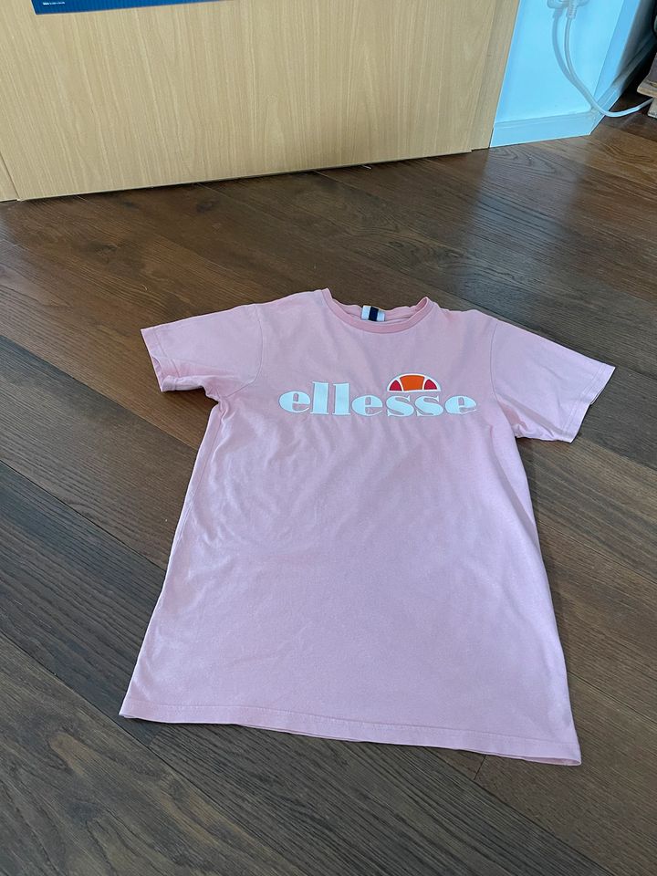 Ellesse Shirt T-Shirt top pink rosa oversize in Fürth