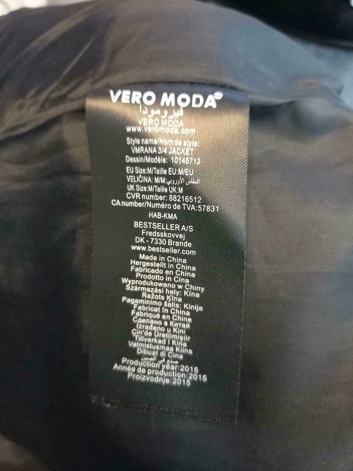 Mantel von Vero Moda Größe M in schwarz-weiß in Bobenheim-Roxheim