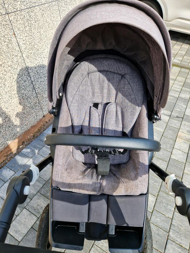 Stokke Kinderwagen in Schiffweiler