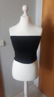 kurzes Top Bustier in schwarz bauchfrei schulterfrei Gr. 40/42 Niedersachsen - Sande Vorschau