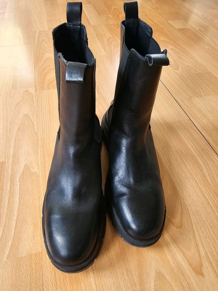 Marc O' Polo Damen Leder Boots 42 Schwarz Wie Neu in Berlin