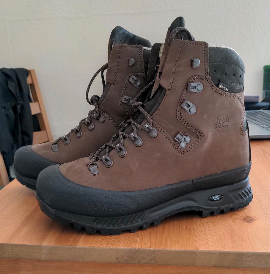 Hanwag Alaska GTX wie Neu 44 in Greifenstein