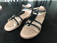 GEOX Sandalen Größe 40 - ungetragen Hessen - Gießen Vorschau