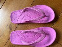 Crocs Zehentrenner / Flipflops Kinder Pink J2 Nordrhein-Westfalen - Rheine Vorschau