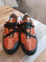 Trekking Schuh Sommerschuh Tommy Hilfiger 40 Hessen - Fuldabrück Vorschau