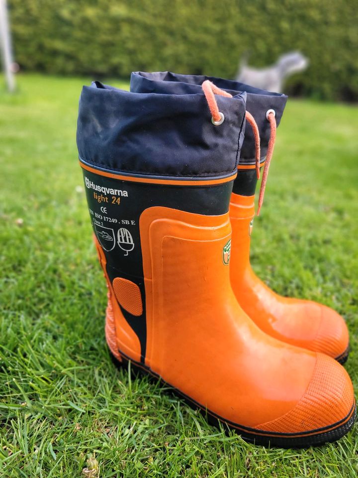 Husqvarna Gummistiefel, Waldstiefel, Sicherheitsschuhe Gr.44 in Bovenden