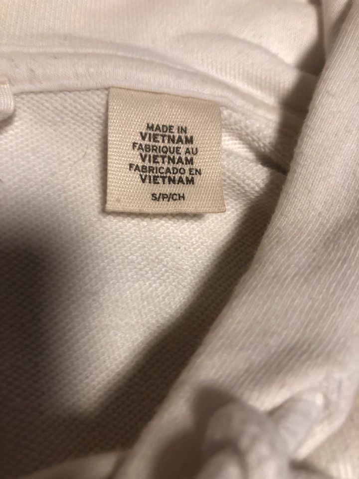 Levi’s hoodie kurze Form Gr S weiß in Großenkneten