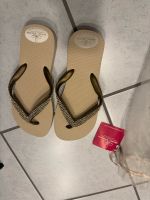 Simone Herrera Flip Flops Neu Größe 41 Versand möglich Nordrhein-Westfalen - Erkelenz Vorschau