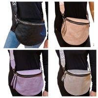 Tasche Bauchtasche Crossbodybag Umhängetasche Taschengurt Nordrhein-Westfalen - Sundern (Sauerland) Vorschau