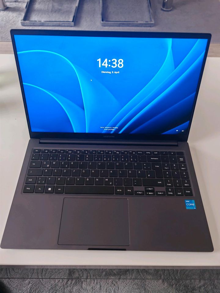 Samsung galaxy book 3 2023 in Bad Ems