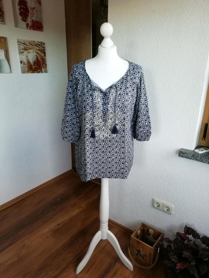 Comma Bluse Tunika Shirt blau weiß 36 S in Meiningen