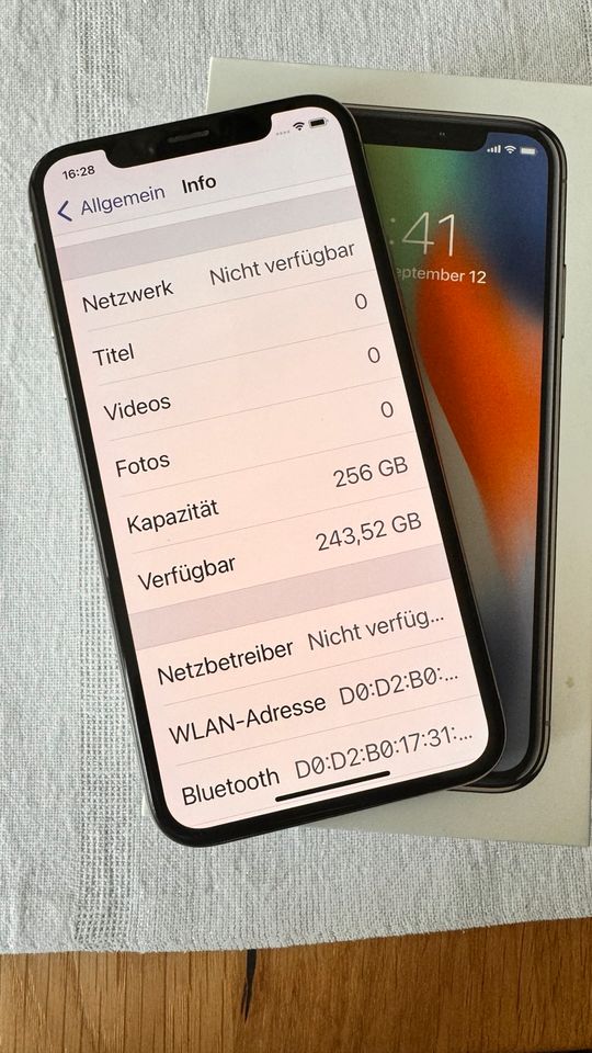 iPhone X 256 GB in Bedburg