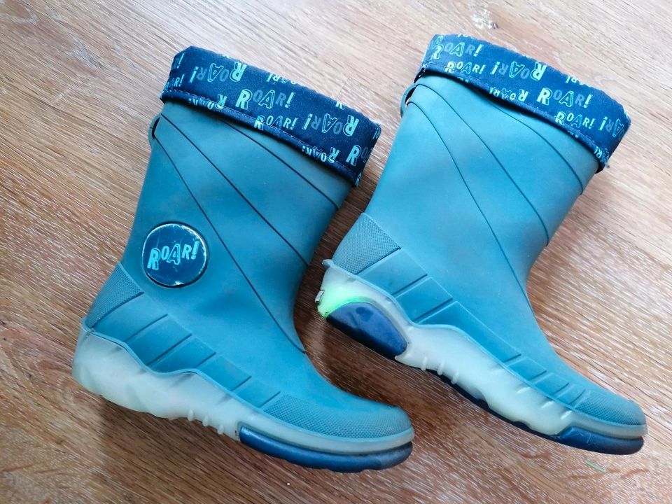 Gummistiefel gefüttert mit Blinklichtern Gr. 28/29 in Eisenberg