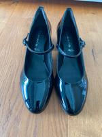 Pumps Schuhe Tamaris 39 schwarz Lack neu Köln - Widdersdorf Vorschau