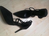 Schwarze High Heels, Pumps, Größe 38, nagelneu Essen - Essen-Stadtmitte Vorschau