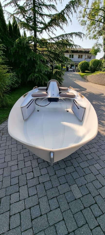 KART 388 ideal mit Torqeedo Cruise 6.0 / ePropulsion Navy 6.0 EVO in Berlin