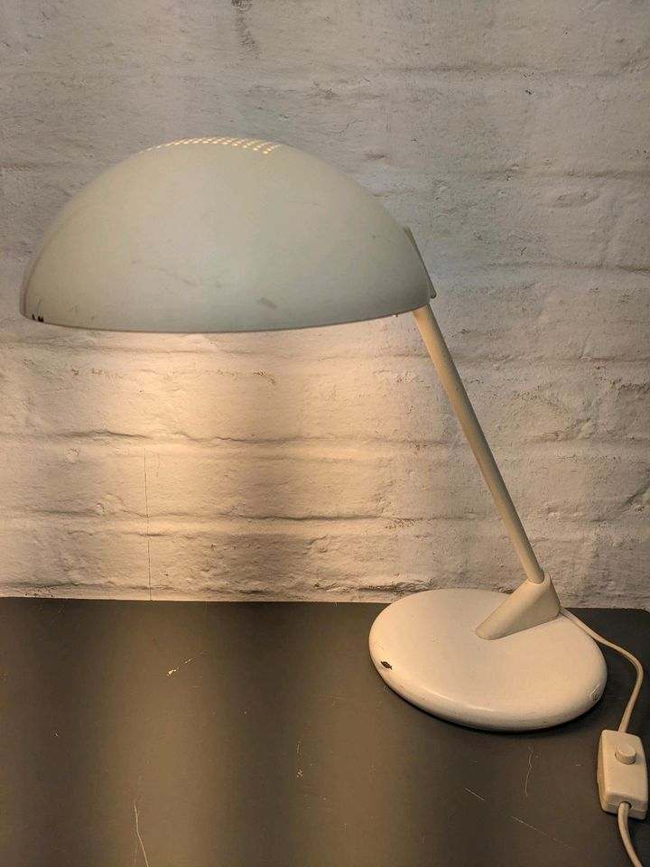 Tischlampe,Seneca,weiß,70er,80er,mid century,shabby,Sweden,vintag in Köln