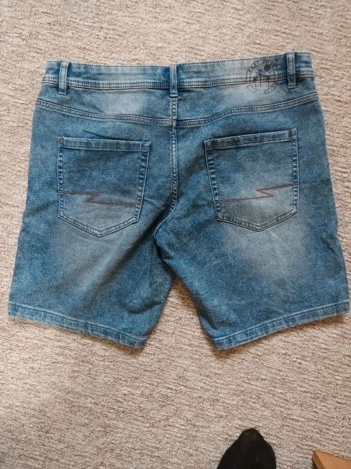 Kurze Hose 54 Jeans Shorts in Sassnitz