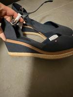 Tommy Hilfiger Schuhe Bayern - Feuchtwangen Vorschau