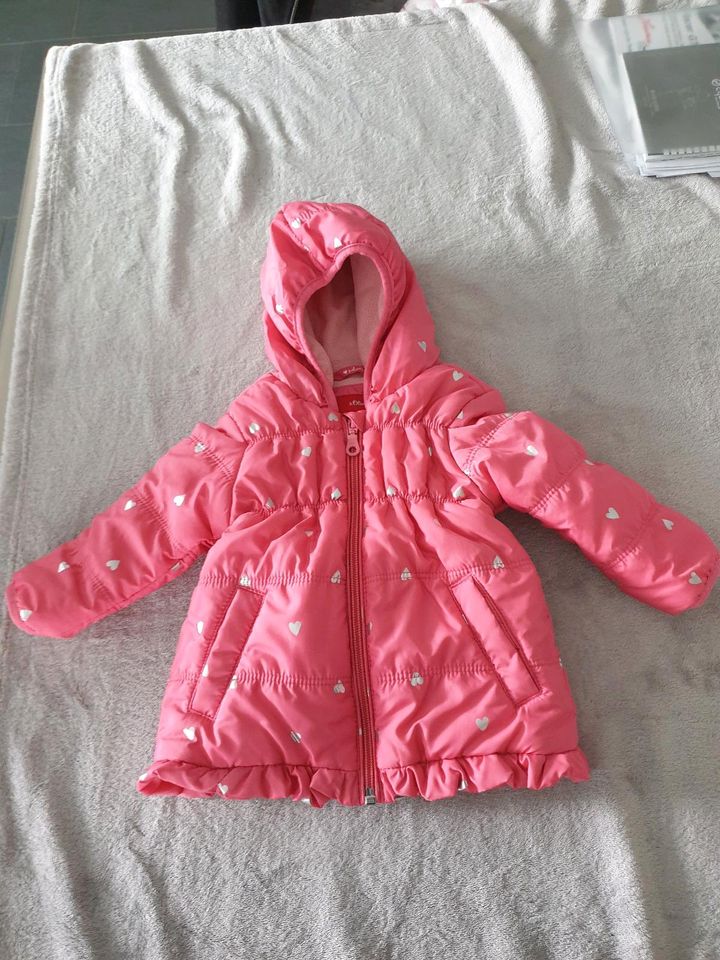 Jacke - Winterjacke pink mit Herz Größe 68 von s.oliver in Illingen