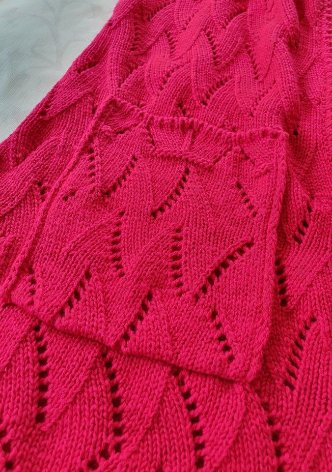 NEU Sorgenfri Strickjacke Strickmantel Waida rubin in Mielkendorf