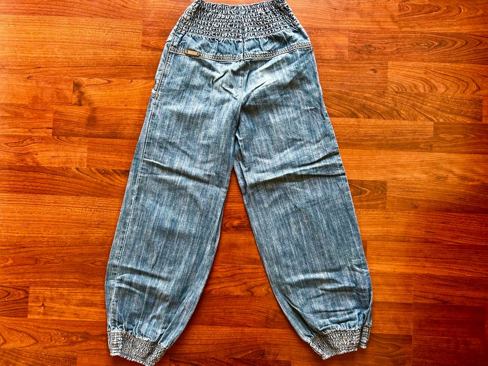 Minymo Frühlings Jeans Gr. 122 Mädchen TOP in Rosdorf