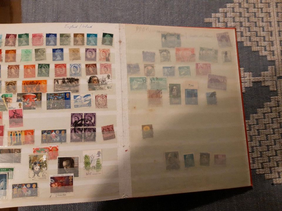 Briefmarkenalbum Deutschland & Welt 32 Seiten weiß in Berlin