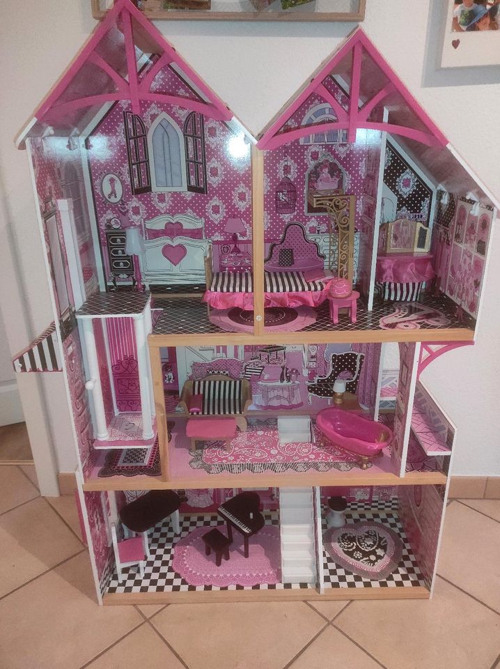 Puppenhaus groß, Kidkraft, passend für Barbie in Bad Bramstedt