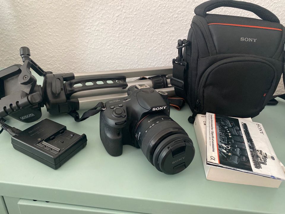 Sony Spiegelreflexkamera - Sony A58 mit Objektiv Sony DT 18-55mm in Rostock