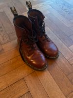 Dr. Martens rot braun Gr. 37" Düsseldorf - Pempelfort Vorschau