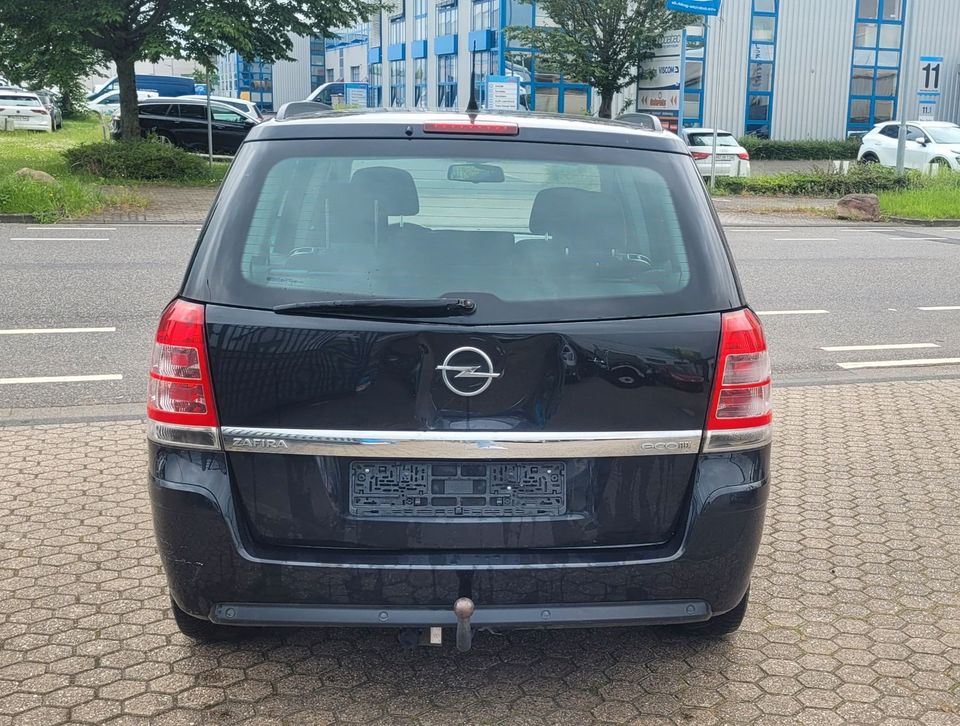 Opel Zafira B Family/7-SITZER/EURO5/AHK/PDC in Düren
