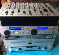 Omnitronic DJ Komplettanlage 2x1000 W mit Doppel-CD Player Nordrhein-Westfalen - Moers Vorschau