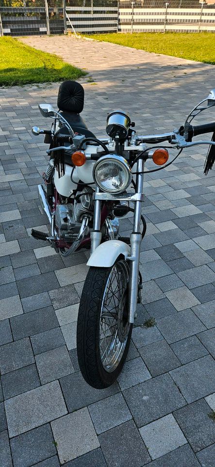 Honda rebel ca 125 in Nienburg (Saale)