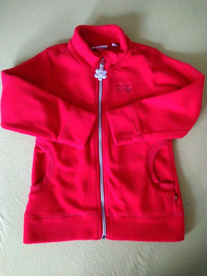 Lego ❤ Fleecejacke Gr. 104 rot, TOP in Hammelburg