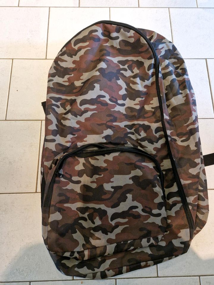 Rucksack (Carp Royal) in Leipzig