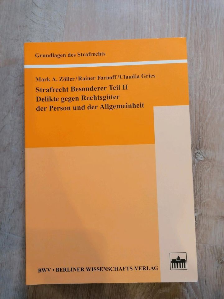 Lehrbuch Strafrecht Besonderer Teil II Delikte gegen Rechtsgüter in Kirchlinteln