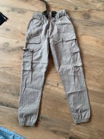 BOOHOO Man Hose Cargohose grau Baumwolle w NEU S Sachsen - Stolpen Vorschau