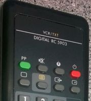 Fernbedienung DIGITAL RC5903   VCR/TXT zu verkaufen Nordrhein-Westfalen - Alpen Vorschau