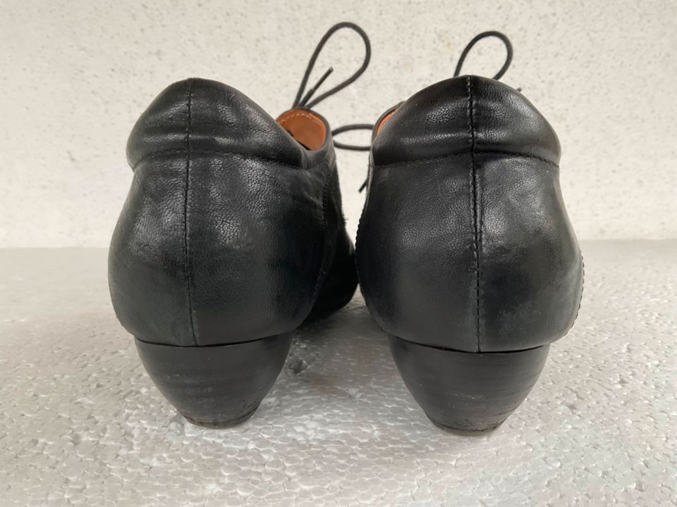 Think! Schnürschuhe schwarz Leder Größe 37 1/2 in Nürnberg (Mittelfr)