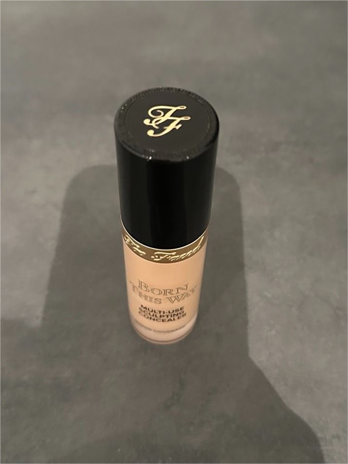 TOO FACED born this way concealer SEASHELL in Haßloch