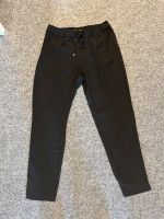 Zara Hose schwarz Gr. S/36-38 Gummizug Bielefeld - Brackwede Vorschau