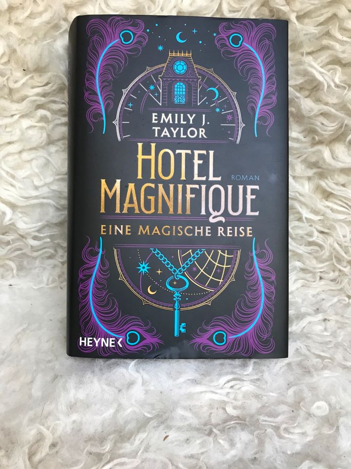 Hotel Magnifique Hardcover Farbschnitt Emily J. Taylor in Gelsenkirchen